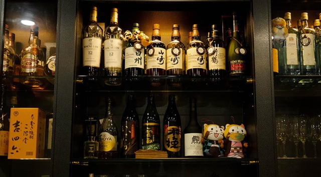 湯島 スナック タイガーアイ
