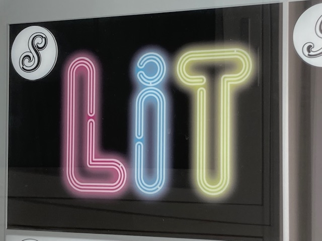 新橋 バー LiT