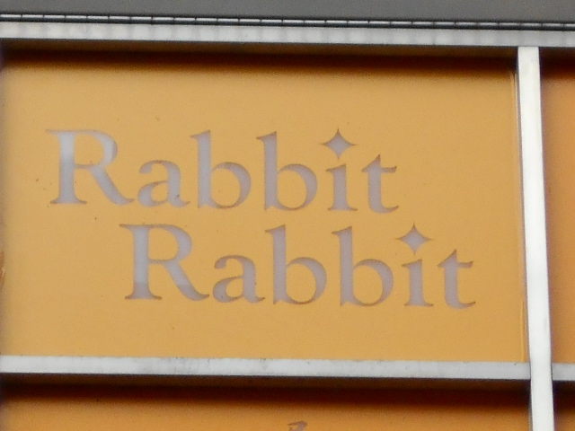 Rabbit Rabbit・ラビットラビット
