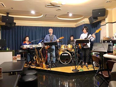 LIVE BAR  ライブ バー