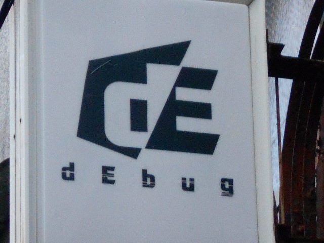 dEbug