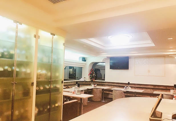 湯島 パブ クレア PUB CREA