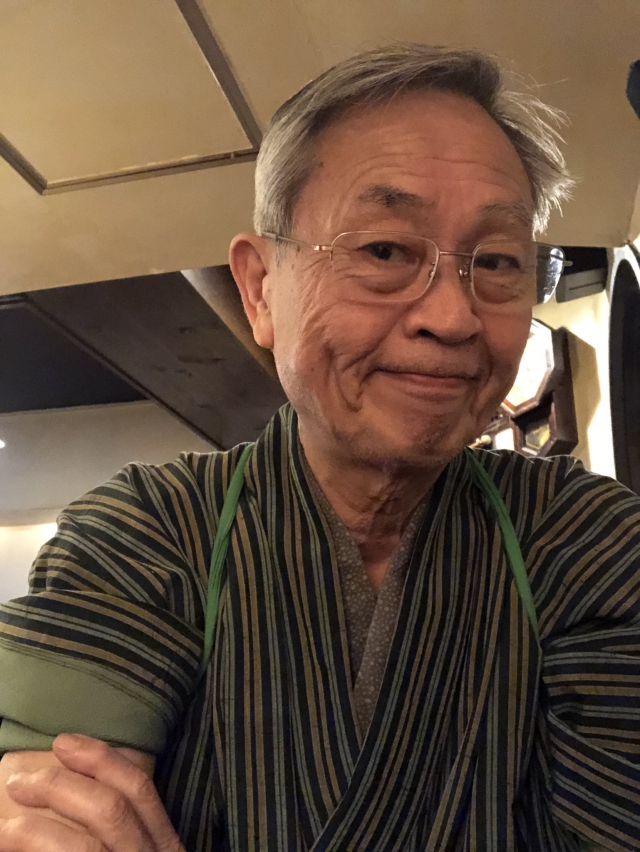 ぱろろ