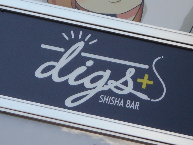 digs