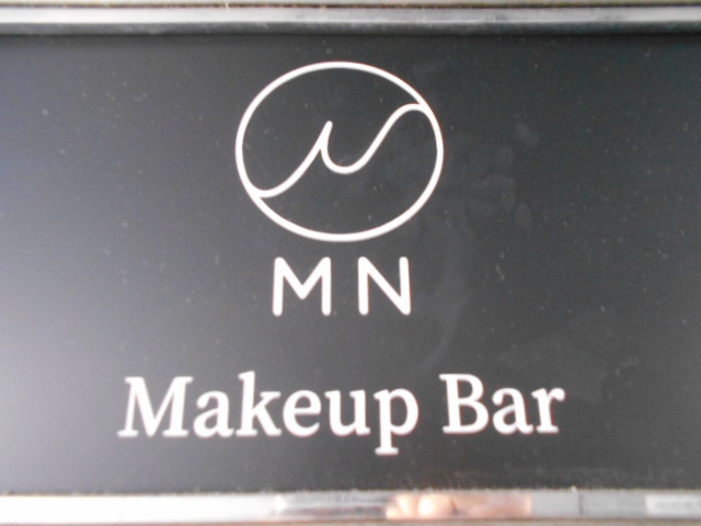 Makeup Bar