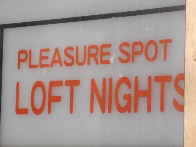 ロフトナイツ  LOFT-NIGHTS
