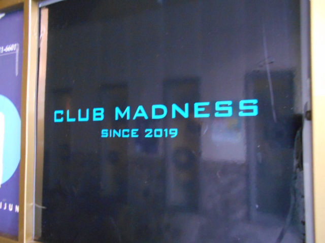 CLUB MADNESS