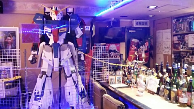 神戸 三宮 ガンダム バー 0079G未来んち！
