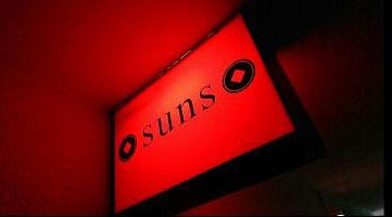 スナック suns