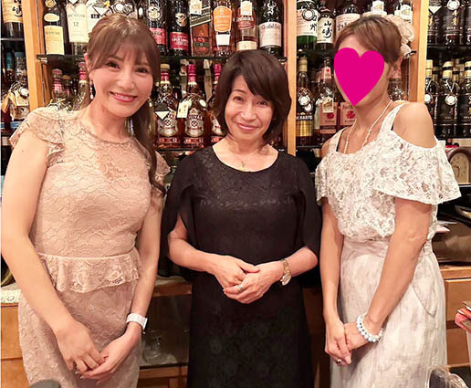 銀座 スナック バー 卯月 ~カラオケ有~