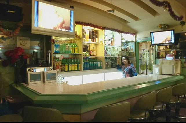 横浜 関内 パブ&スナック Cariñosa カリニォーサ