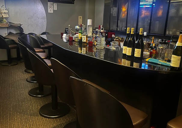 なんば カラオケバー Bar&Salon LINO