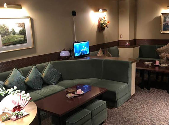 岡山 スナック すくらんぶーる