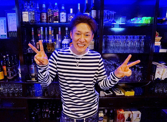 博多 中州 バー ボンズ キューニーマル BONDS.920 ～ カラオケ有 ～