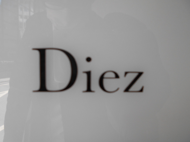Diez